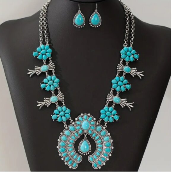 1 Necklace and Earrings Boho Style Jewelry Set Silver Plated Inlaid Turquoise - Picture 3 of 3